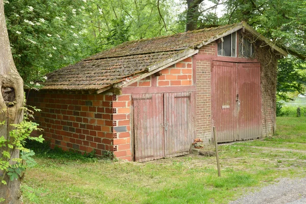 Frankreich, das malerische Dorf Haute Isle — Stockfoto