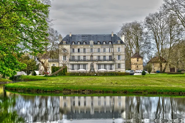 Francie, malebný hrad Saulon la Chapelle — Stock fotografie