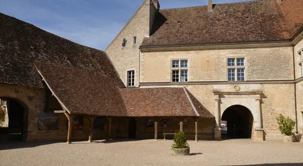 Cote d or, das malerische Schloss von le clos de vougeot in bourg — Stockfoto