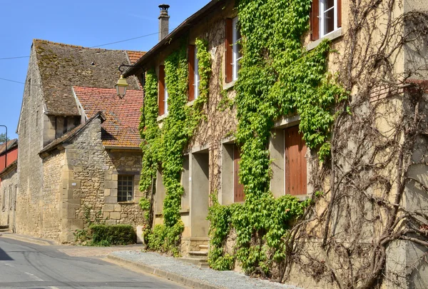 Oise, den pittoreska byn Bouconvillers — Stockfoto