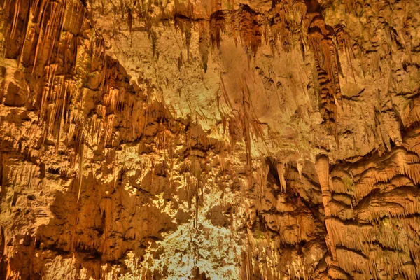 Slovenië, schilderachtige en historische grot van Postojna — Stockfoto