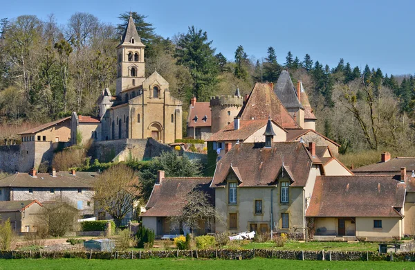 Frankrijk, pittoreske dorp van Chateauneuf in Saone et Loire — Stockfoto