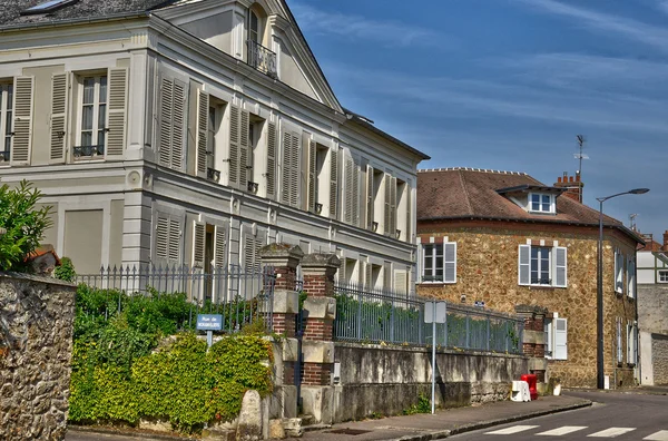 Ile de France, pitoresca aldeia de Ecquevilly — Fotografia de Stock