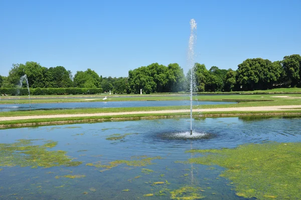 Picardie, el pintoresco castillo de Chantilly en Oise — Foto de Stock