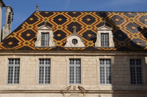 Francia, vecchia e pittoresca città di Beaune — Foto Stock