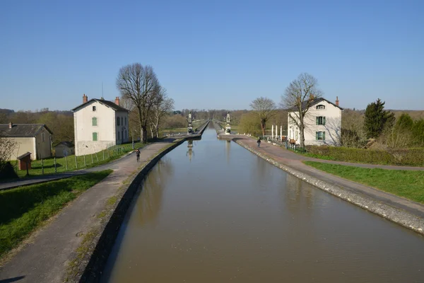 Cidade pitoresca de Briare em Loiret — Fotografia de Stock