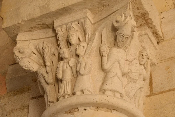 Saint Benoit pitoresk şehir sur Loire Val de Loire içinde — Stok fotoğraf