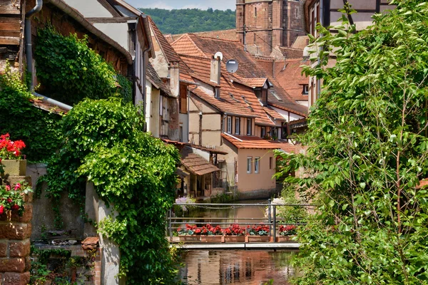 A festői város Wissembourg Bas-Rhin, Franciaország — Stock Fotó