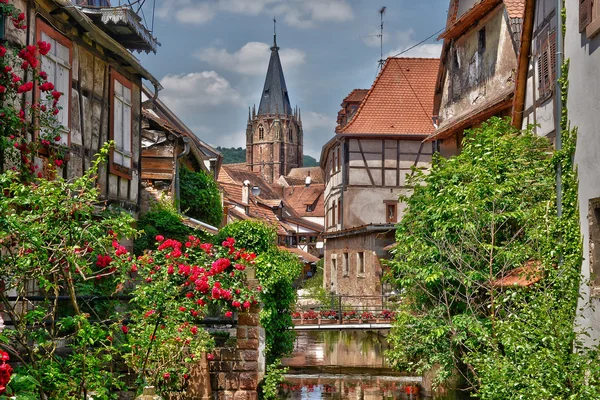 Francia, la pittoresca città di Wissembourg nel Basso Reno — Foto Stock