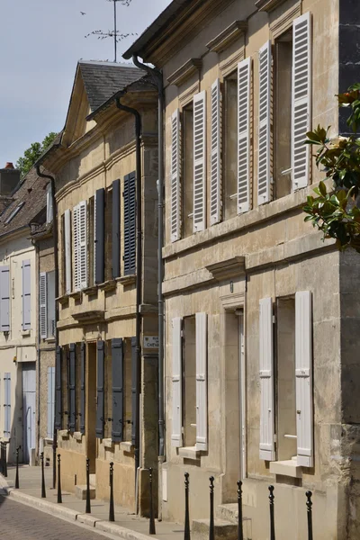 França, a pitoresca cidade de Magny en Vexin — Fotografia de Stock