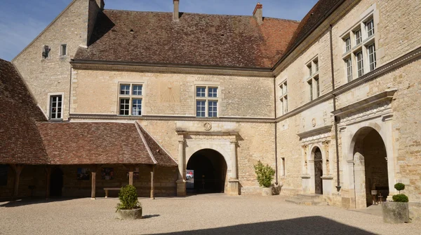 Cote d lub malowniczy zamek Le Clos de Vougeot w Bourg — Zdjęcie stockowe