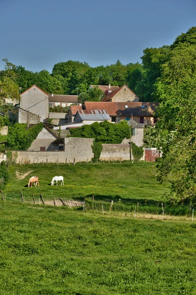 フランス、seraincourt の美しい村 — ストック写真