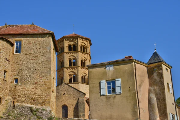 Frankrijk, pittoreske dorp van b Anzy le duc in Saone et Loire — Stockfoto