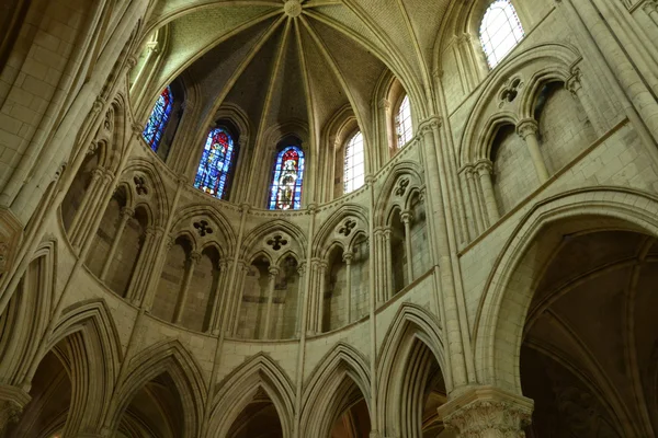 Malerische Kathedrale von Lisieux in der Normandie — Stockfoto