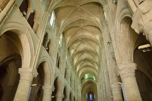 Pittoresca cattedrale di Lisieux in Normandia — Foto Stock