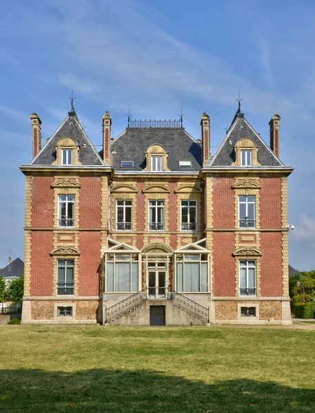 Ile de France, pittoresco villaggio di Ecquevilly — Foto Stock