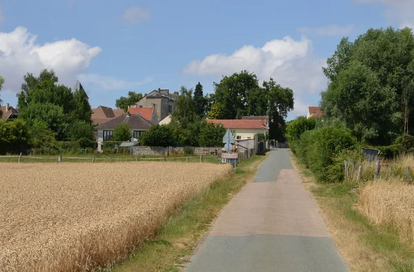 Ile de France, malebné vesnici Drocourt — Stock fotografie