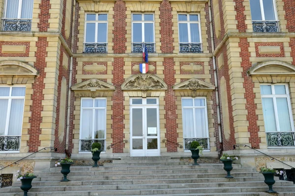 Ile de France, pintoresco pueblo de Ecquevilly —  Fotos de Stock