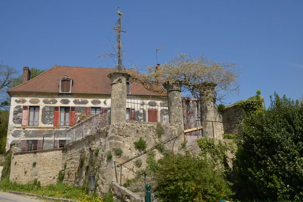 Frankreich, das malerische Dorf fremainville — Stockfoto