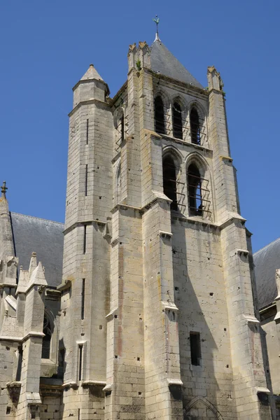 Frankrike, pittoreska kyrkan av Chambly i Picardie — Stockfoto