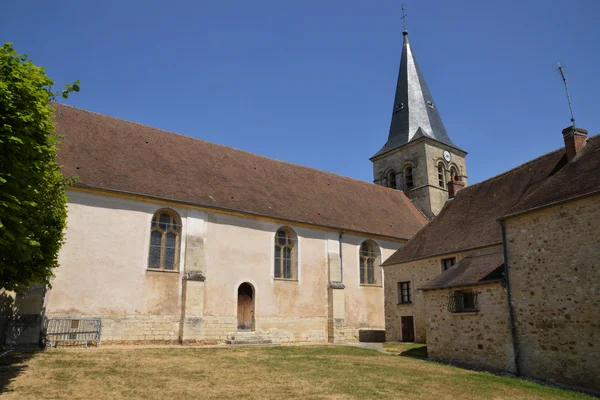 Frankrijk, de pittoreske dorp van Crespieres — Stockfoto