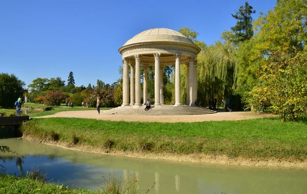 Ile de France, o histórico Palácio de Versalhes — Fotografia de Stock