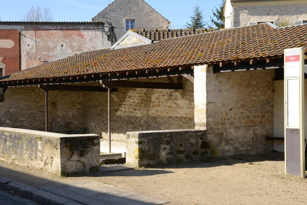 Francia, el pintoresco pueblo de Sagy —  Fotos de Stock