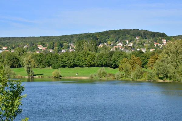 Ile de France, Triel festői város sur Seine — Stock Fotó