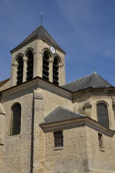 Francia, el pintoresco pueblo de oinville sur Montcient —  Fotos de Stock