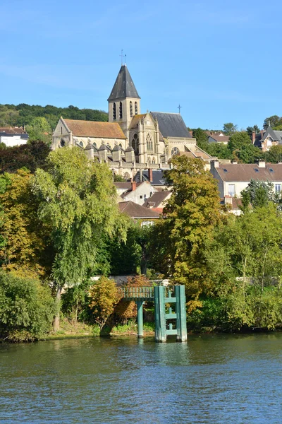 Ile de France, pittoreska staden av Triel sur Seine — Stockfoto