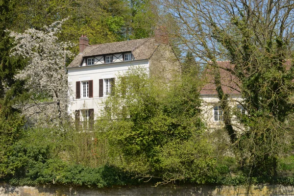 Ile de france, malerisches Dorf von Saint Gervais — Stockfoto