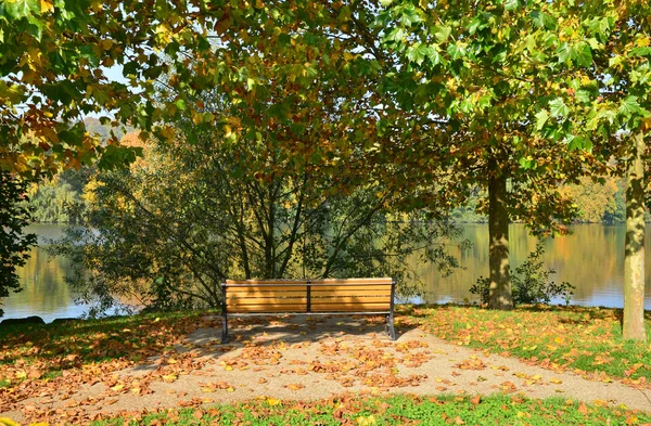 Frankreich, das malerische Dorf les mureaux — Stockfoto