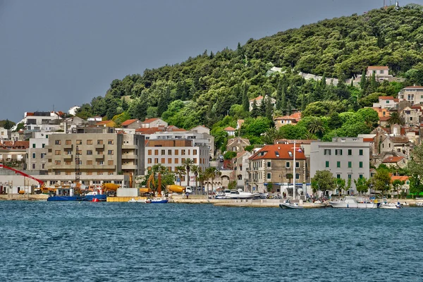 Hırvatistan; pitoresk ve tarihi şehir, bölmedeki Balkan — Stok fotoğraf