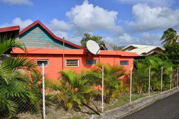 Martynika, malownicze miasto Sainte Anne w regionie West Indies — Zdjęcie stockowe