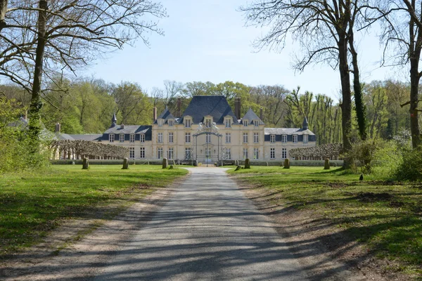 Frankrike, pittoreska byn av Lavilletertre i Oise — Stockfoto