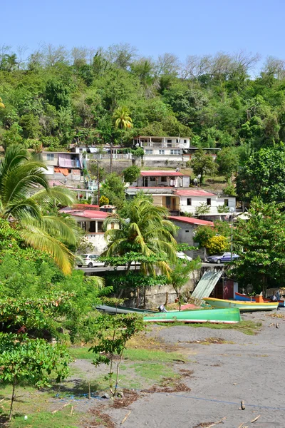 Martinica, la pintoresca ciudad de Le Precheur en Indias Occidentales — Foto de Stock
