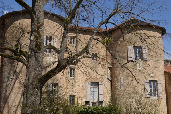 Frankrijk, pittoreske dorp van Ige in Saone et Loire — Stockfoto