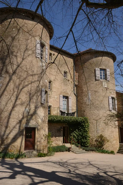 Francie, malebné vesnici Ige v Saone et Loire — Stock fotografie