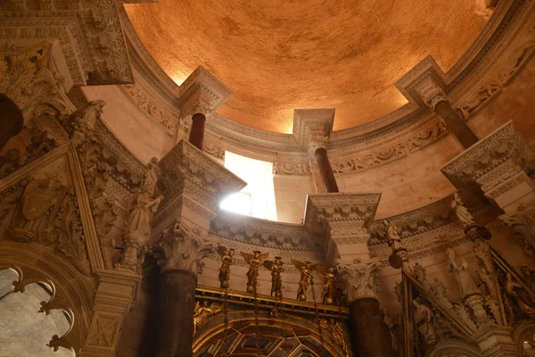 Croácia; catedrais pitorescas e históricas de Split em Balka — Fotografia de Stock