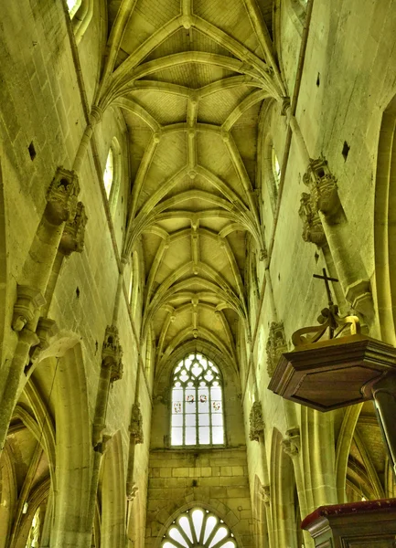 Francia, la iglesia histórica de Serans en Picardie —  Fotos de Stock