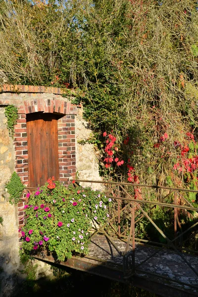 France, le village pittoresque de Chevreuse — Photo