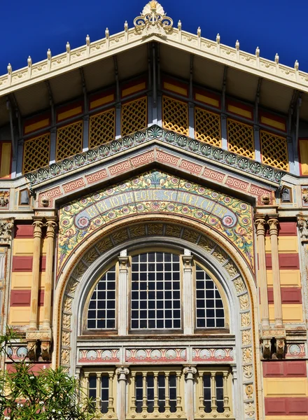 Martinica, pintoresca biblioteca Schoelcher de Fort de France en —  Fotos de Stock