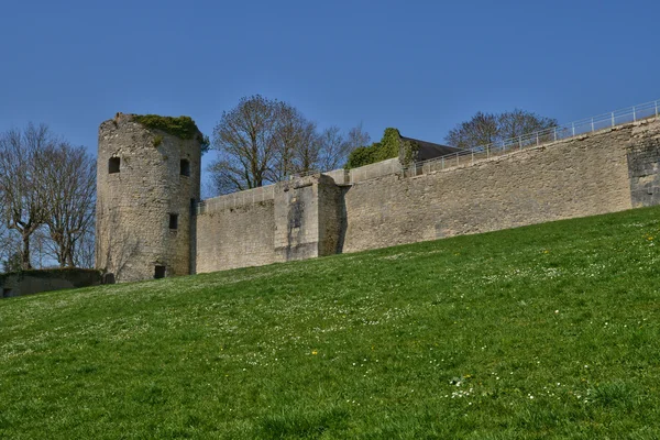 Francia, pittoresca città di La Charite sur Loire in Borgogna — Foto Stock