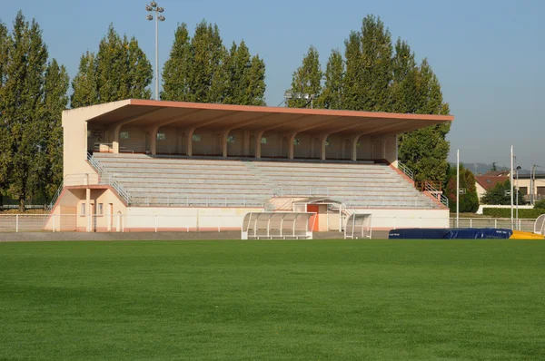 Francia, el estadio de Les Mureaux — Foto de Stock