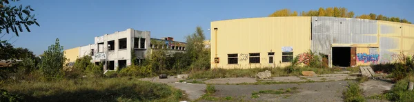 Francia, páramo industrial en Les Mureaux — Foto de Stock