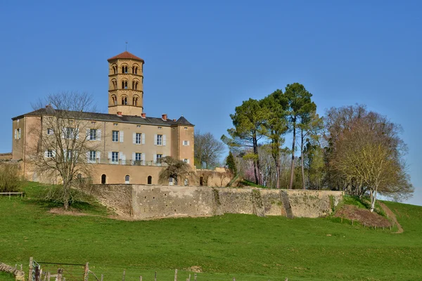 Francie, malebné vesnici Anzy le duc v Saone et Loire — Stock fotografie