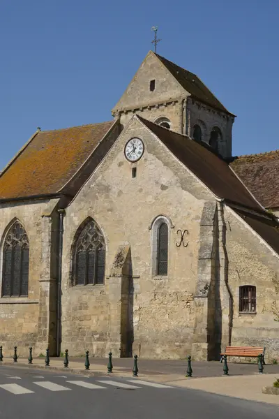 Francia, el pintoresco pueblo de Seraincourt — Foto de Stock