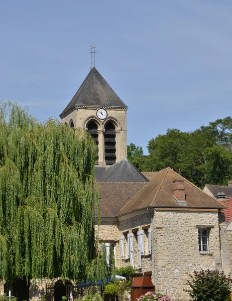 Francja, malowniczej miejscowości oinville sur montcient — Zdjęcie stockowe