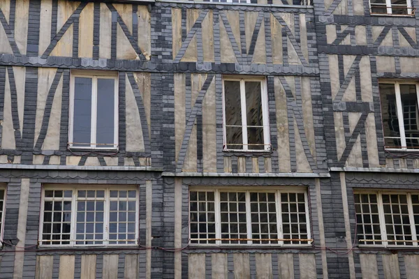 Normandía; pintoresca ciudad de Rouen en Seine Maritime — Foto de Stock