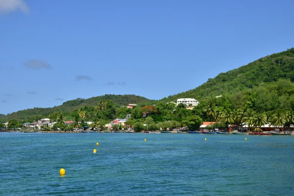 Martinique, schilderachtige stad van Tartane in West-Indië — Stockfoto